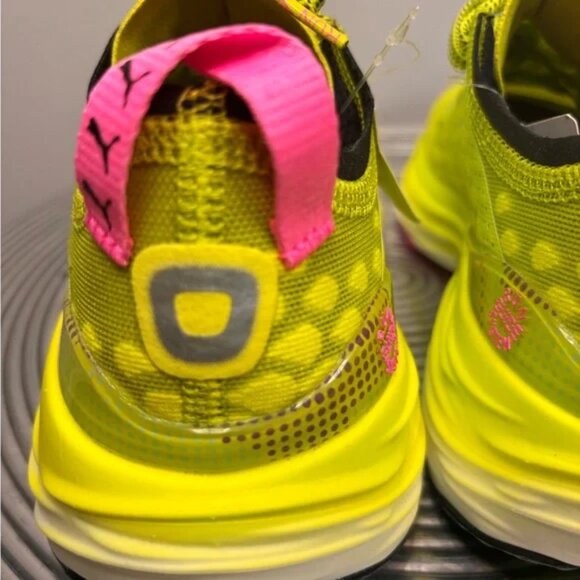 ForeverRun NITRO™ running shoes women's size US 7 neon yellow - Picture 8 of 11